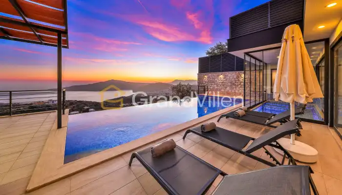 Villa Latte 2